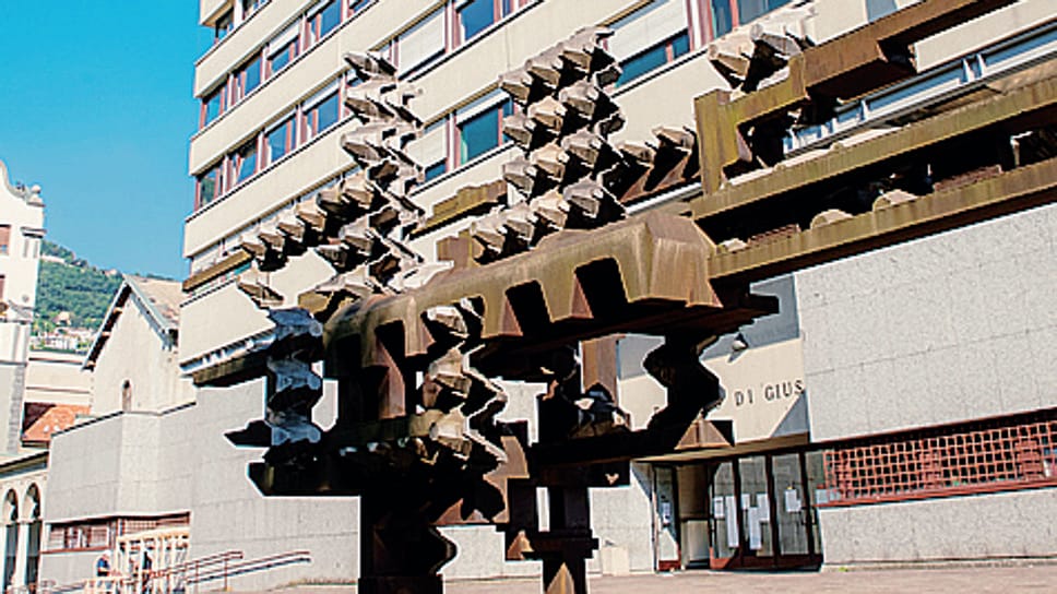 Il Tribunale di Como