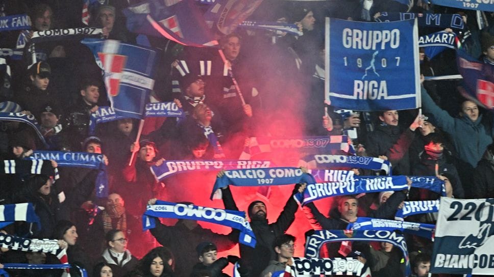 Tifosi del Como in curva