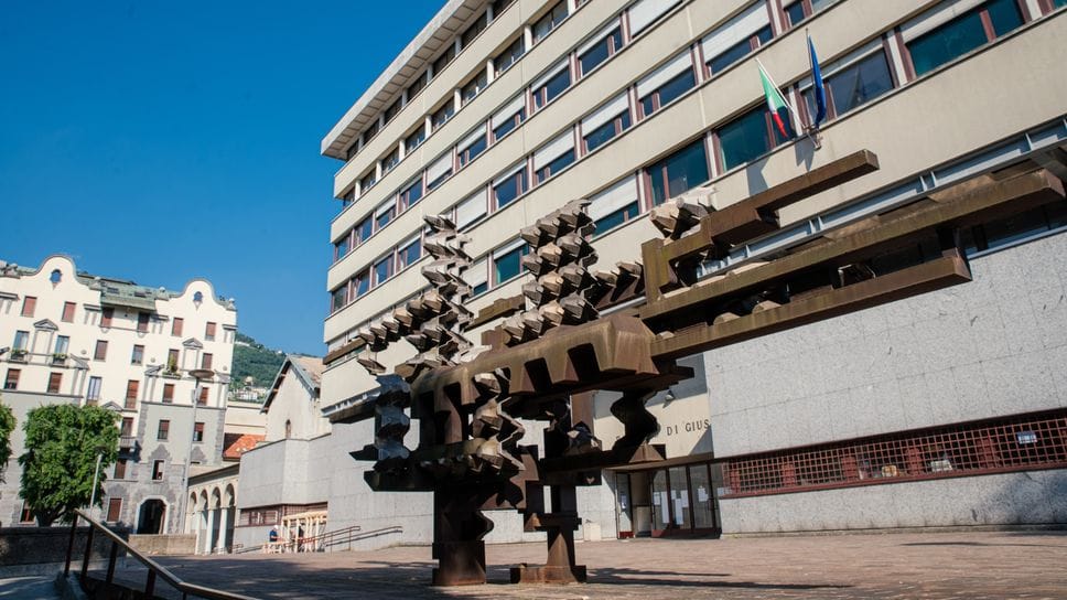 In Tribunale a Como si sono tenuti tre processi per direttissima in pochi giorni per altrettanti furti