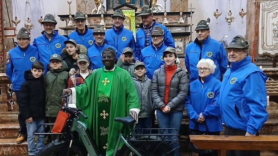 La bella iniziativa è del gruppo Alpini