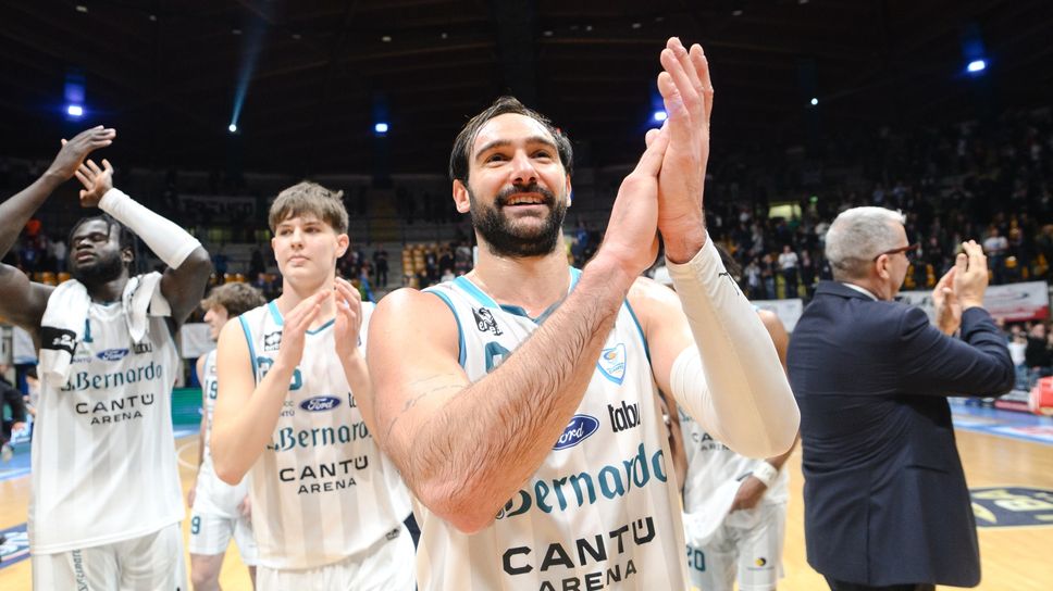 Finalmente volti distesi al termine della partita