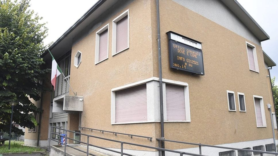 Tra gli immobili proposti l’ex circoscrizione di via Segantini