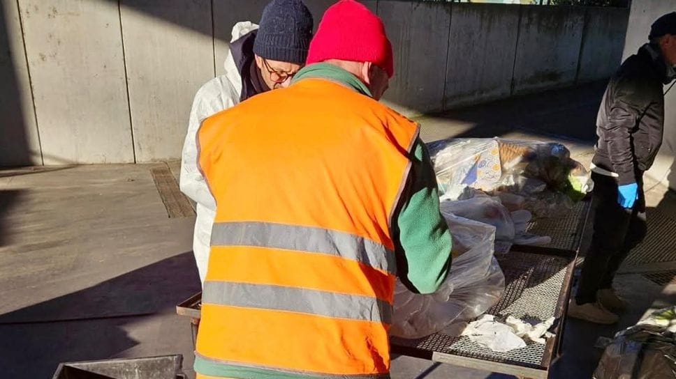 Controlli sul conferimento dei rifiuti a Cernobbio