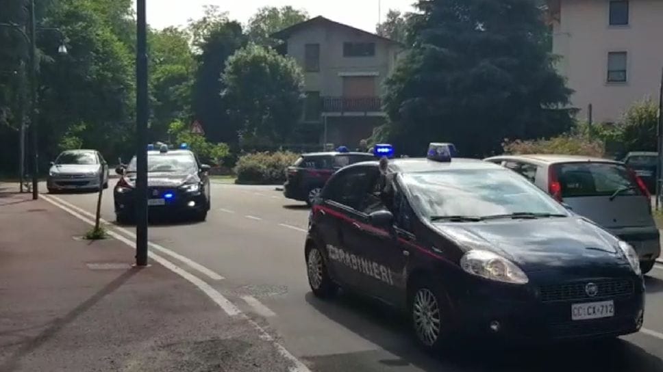 Controlli dei carabinieri a Mozzate