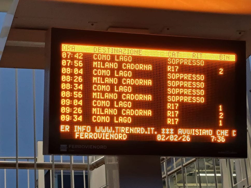 Altri annunci di cancellazioni in fasce teoricamente garantite, in questo caso nella stazione di Como Camerlata