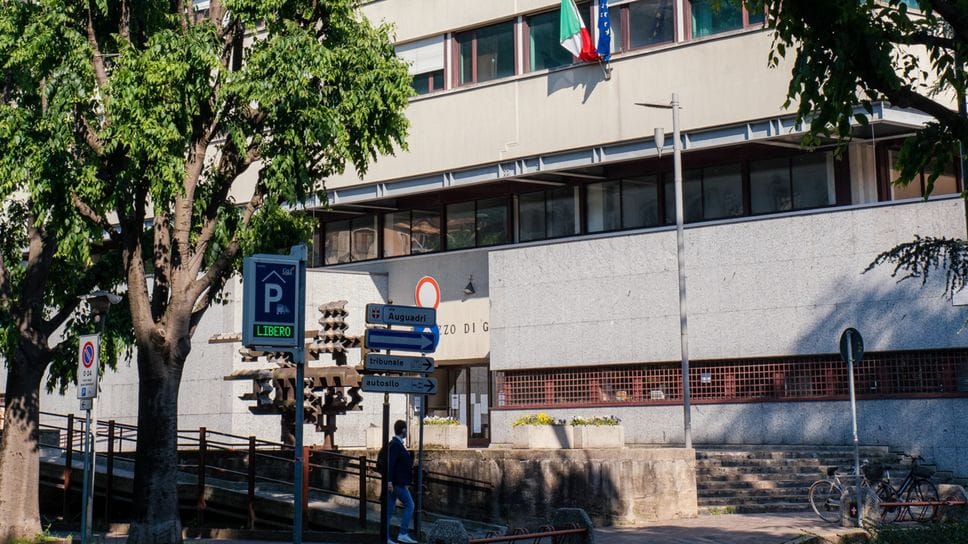Il tribunale di Como, la Procura ha chiesto le misure cautelari