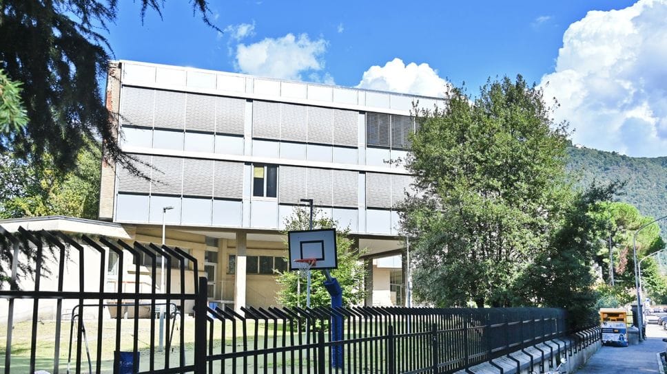 La scuola Corridoni in via Sinigaglia