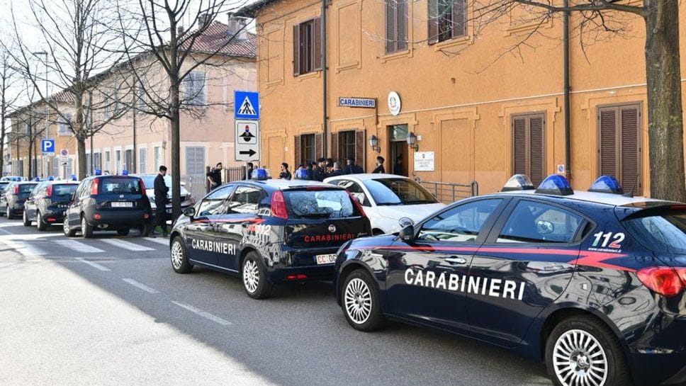 Le indagini sono condotte dai carabinieri della stazione di Lomazzo