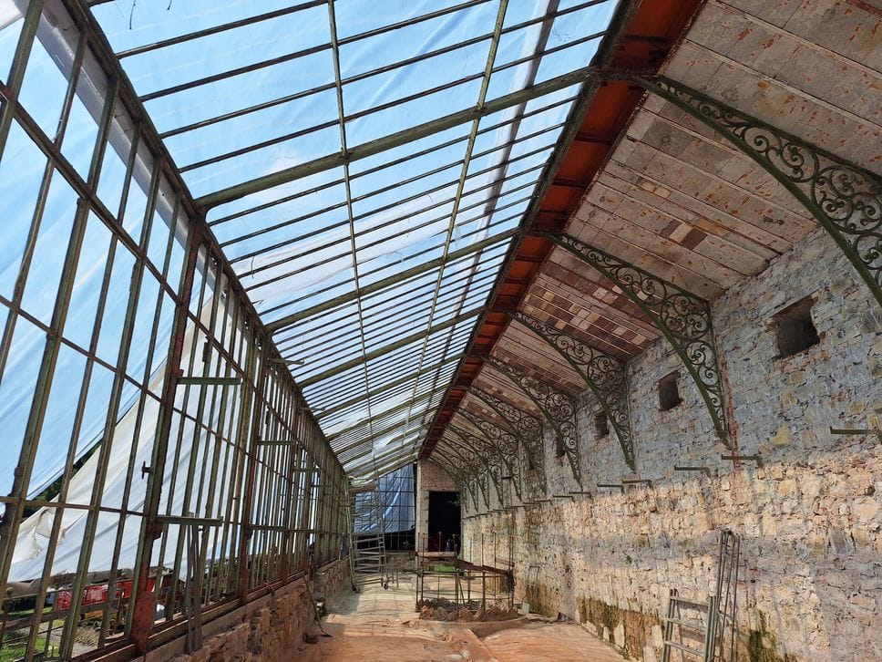 Il cantiere delle serre di Villa Olmo a fine dicembre 2025