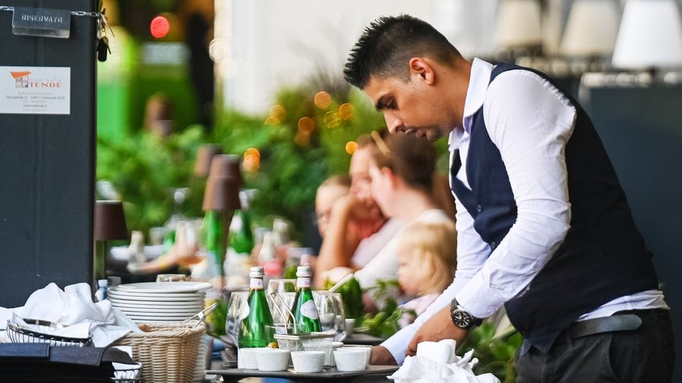 Ricercati soprattutto addetti alla ristorazione