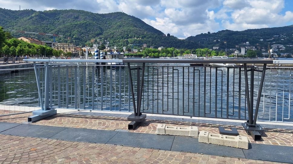 I prototipi di parapetti (bocciati) della Regione