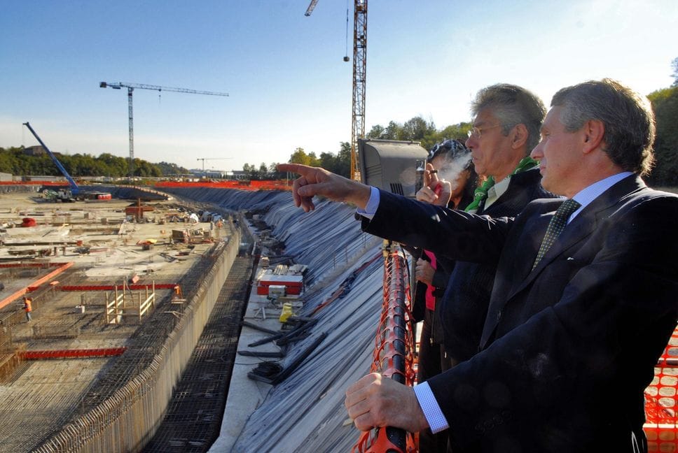 Como cantiere nuovo Ospedale Sant'Anna, la visita di Umberto Bossi e del presidente della Provincia Leonardo Carioni Como cantiere nuovo Ospedale Sant'Anna, la visita di Umberto Bossi e del presidente della Provincia Leonardo Carioni