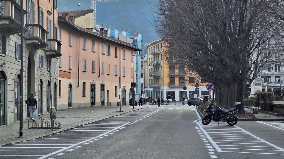 La giunta: più moto, meno auto. Un piano sosta per le due ruote