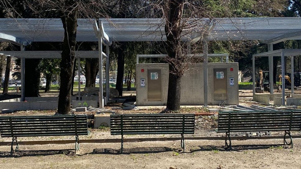 Giardini, l’ombra della “battery”. «Sfregio di cemento al parco»
