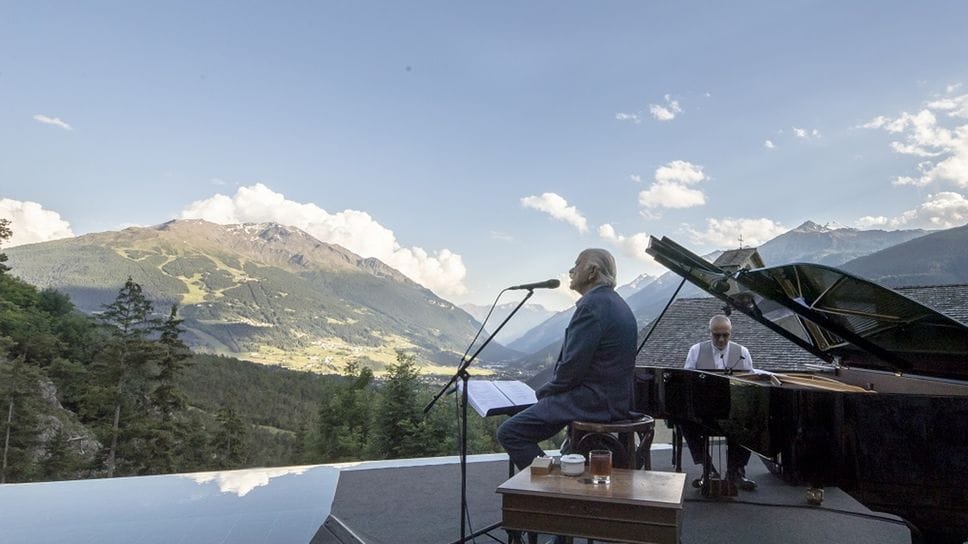 È morto Gino Paoli: una vita tormentata, ma sempre vicina alla musica