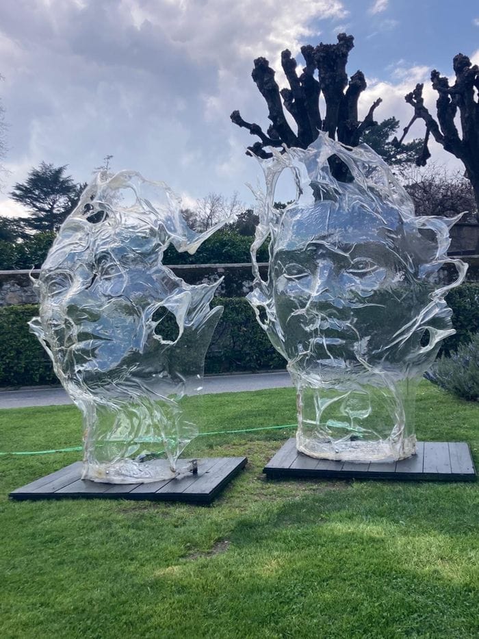 “Tracce”, incanto e forza dell’arte diffusa