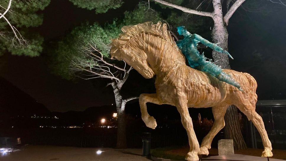 “Tracce”, incanto e forza dell’arte diffusa