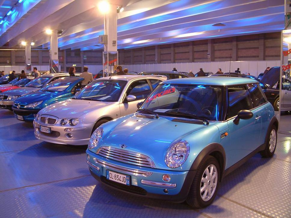 La crisi si fa sentire: beni durevoli, a Como netto calo degli acquisti