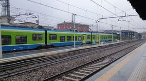 Disagi e cancellazioni sui treni da e per Como San Giovanni: linea bloccata tra Monza e Sesto
