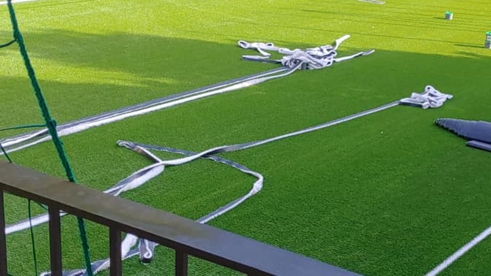 Erba sintetica negli asili e nelle scuole? Un coro di “no”