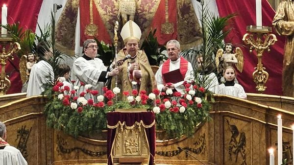 Domani la benedizione degli ulivi. Poi l’esposizione del Crocifisso