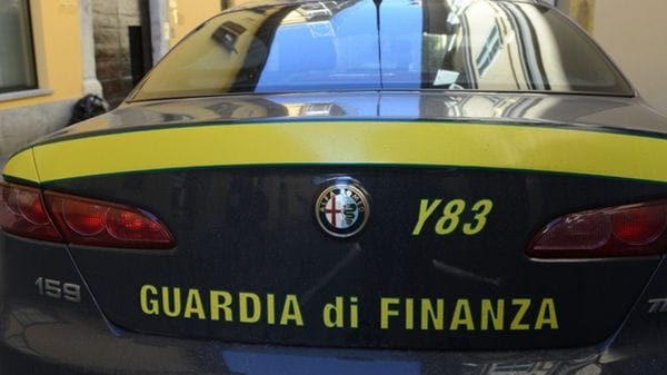 Trasportavano cocaina nelle parti intime: la coppia di origine colombiana resta al Bassone 