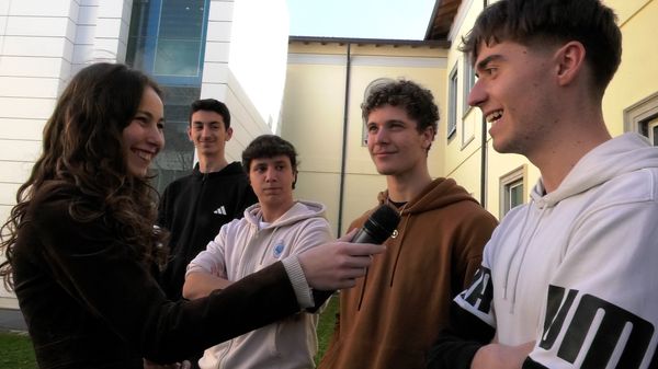 Up! Storie di ragazzi in movimento: «Prendiamo la bici e andiamo a Parigi»