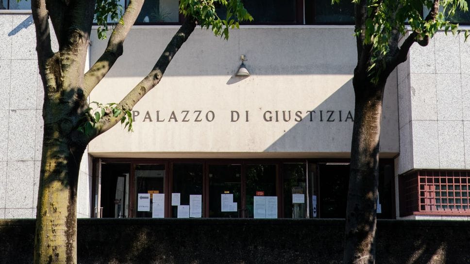 Volevano che la figlia sposasse uno sconosciuto. La Procura: «condannateli»