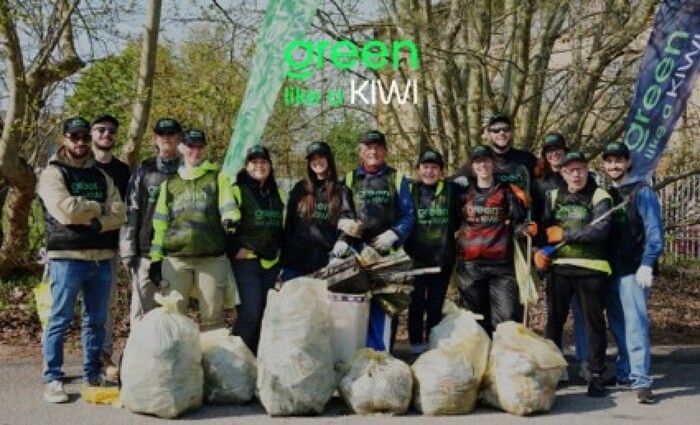 'Green like a Kiwi' fa tappa a Milano, raccolti oltre 100 chili di rifiuti