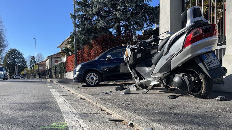 Rubati i fiori dove è morto Luciano: «Vergogna, aggiunge solo altro dolore»