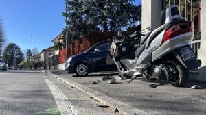 Rubati i fiori dove è morto Luciano: «Vergogna, aggiunge solo altro dolore»