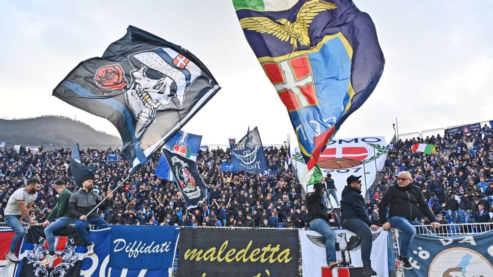 Tifosi del Como in curva