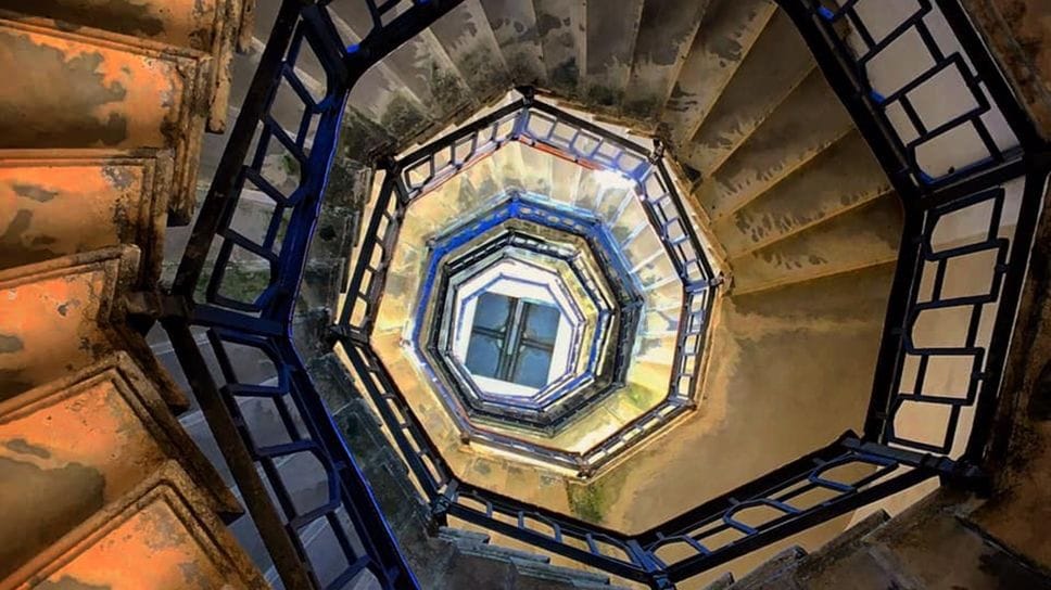 L’interno del faro voltiano