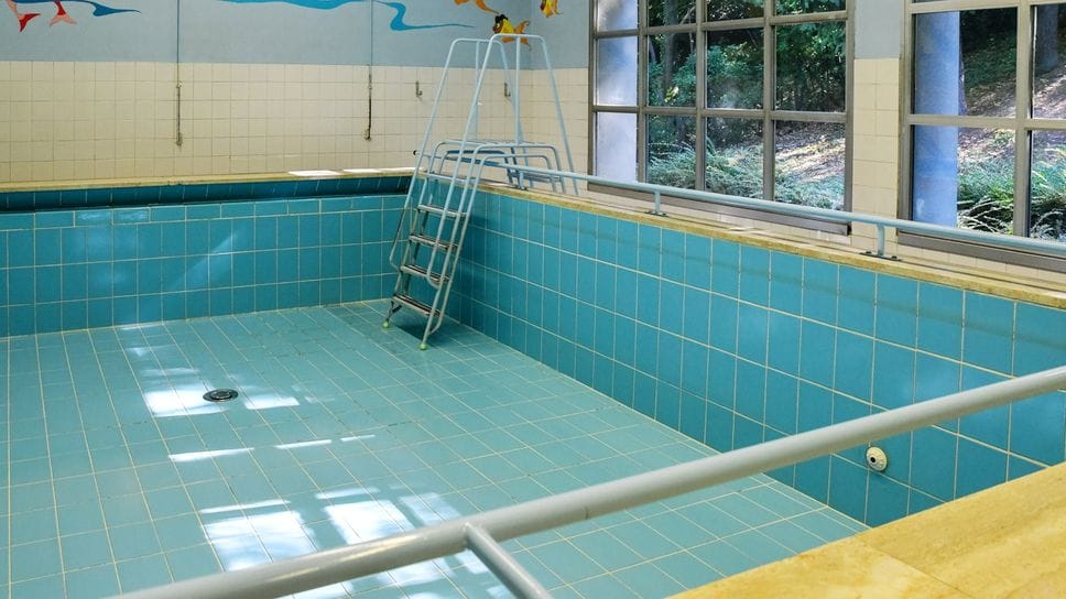 Una delle vasche alla chiusura