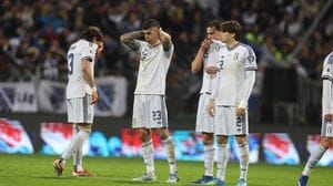 Italia fuori dal Mondiale. Sul web: «Tutta colpa... del Como!»