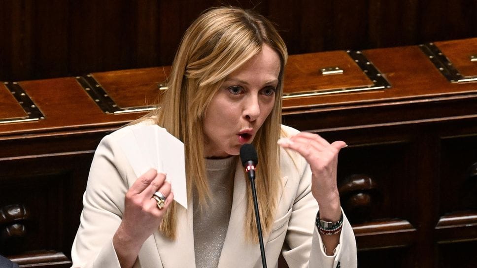 Bivio Meloni, tra i danni di Trump e le urne