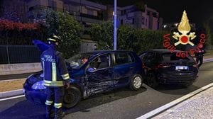 Mariano, scontro tra due auto: un uomo ferito