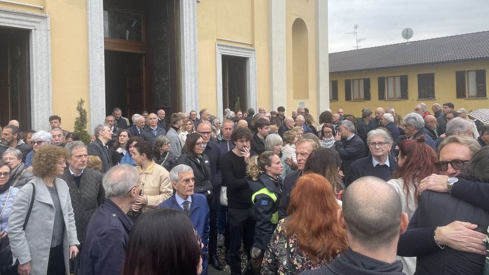 A Vighizzolo di Cantù l’ultimo saluto a Giovanni Fossati