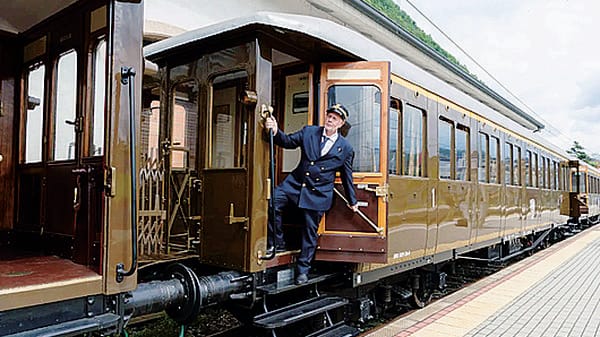 Da Milano a Como. La nuova stagione dei treni storici