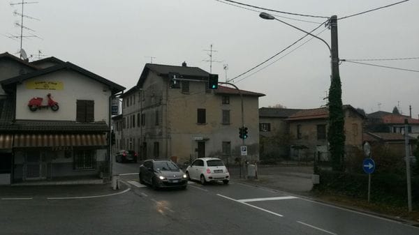 Polveri e odori dalla Tremezzina. I sindaci: «Vogliamo vedere le analisi»