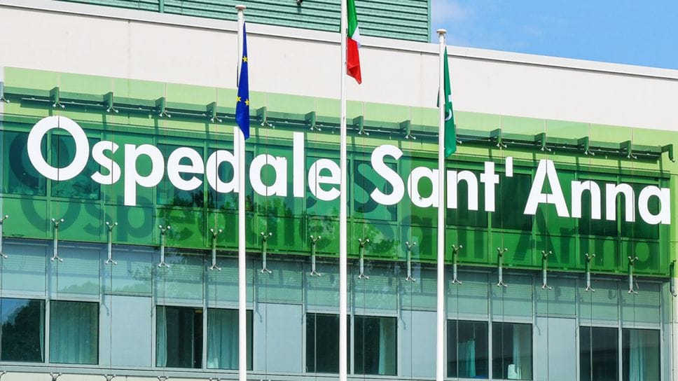 Tentato suicidio al Sant’Anna, la donna resta in terapia intensiva 