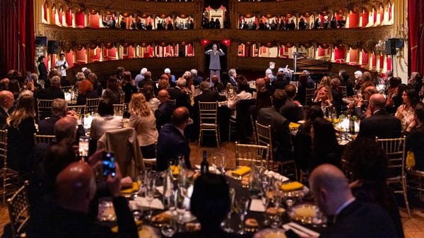 Una responsabilità condivisa per il bene comune: a Como la serata per i vent’anni di “Amici di Cometa”