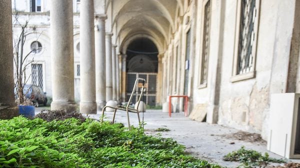 Ex orfanotrofio, la svolta: «Invisibile da troppo tempo»