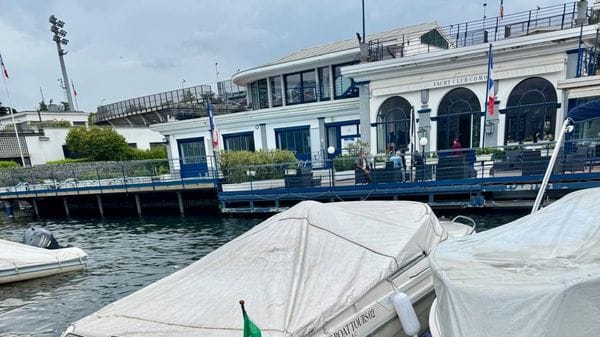 Yacht Club, ok al bilancio senza polemiche