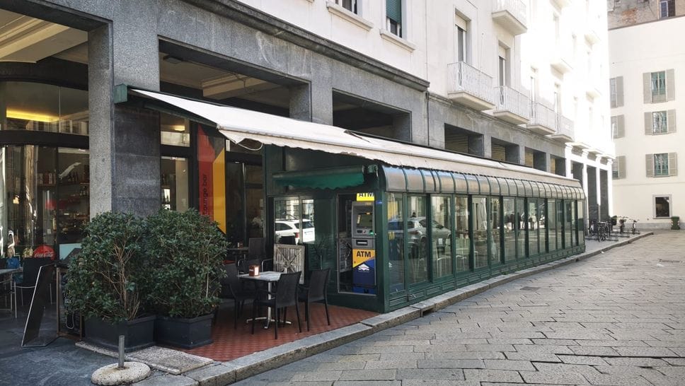 La “guerra” ai dehors? Regolamenti rigorosi non solo a Como