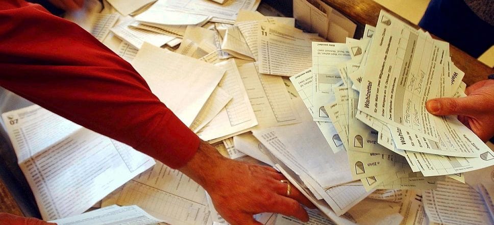 La Svizzera prepara il voto. Un rischio per i frontalieri