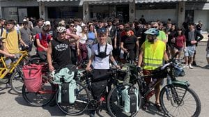 Giro del mondo in bici a 19 anni: «Sarà un’avventura di due anni e mezzo»