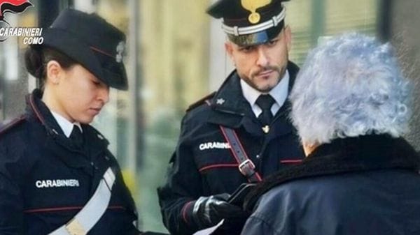 «La refurtiva di una rapina è a casa sua, veniamo a controllare l’oro». Ma è una truffa