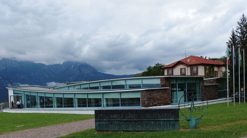 Due mostre al Museo del Ghisallo. Omaggio alle bici per i primi 20 anni