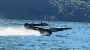 Motonautica elettrica in gara a Cernobbio. Il campionato dei vip
